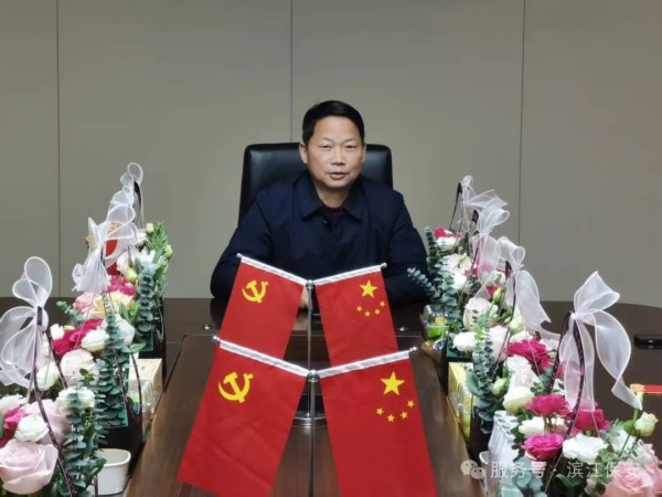 長沙濱江保安服務(wù)有限責(zé)任公司,長沙安保服務(wù),長沙保安,保鏢特衛(wèi)服務(wù),護衛(wèi)