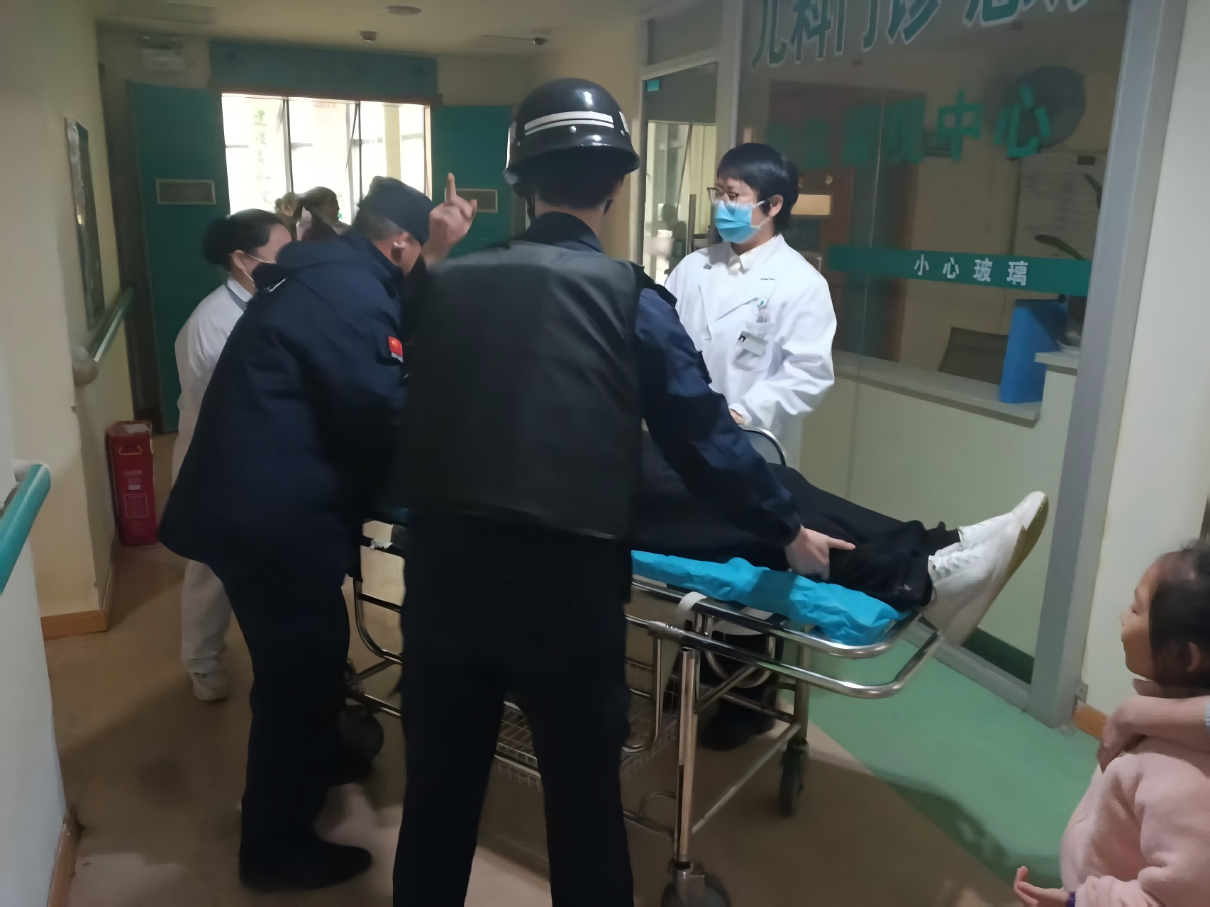 長(zhǎng)沙濱江保安服務(wù)有限責(zé)任公司,長(zhǎng)沙安保服務(wù),長(zhǎng)沙保安,保鏢特衛(wèi)服務(wù),護(hù)衛(wèi) 長(zhǎng)沙濱江保安服務(wù)有限責(zé)任公司,長(zhǎng)沙安保服務(wù),長(zhǎng)沙保安,保鏢特衛(wèi)服務(wù),護(hù)衛(wèi)